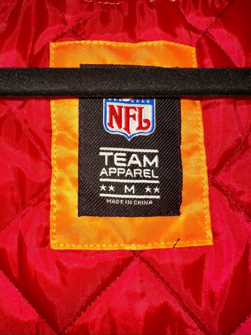 Tampa Bay Buccaneers vintage satin quilted bomber jacket - NFL football orange C - Picture 9 of 10